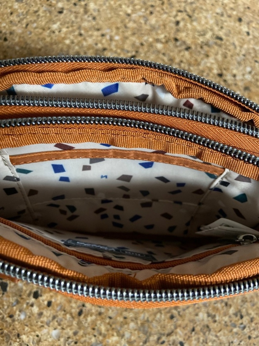 Lug Coupe Convertible Crossbody Bag - Picture 9 of 10